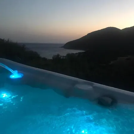 Sardinia Seaview&spapool Villa