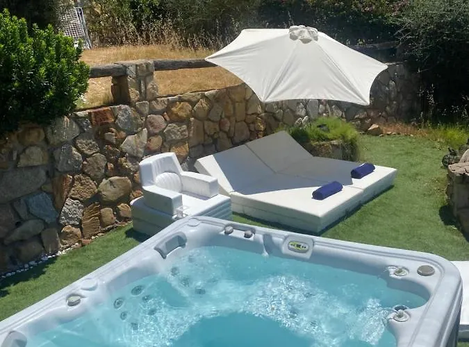 Villa Sardinia Seaview&spapool *