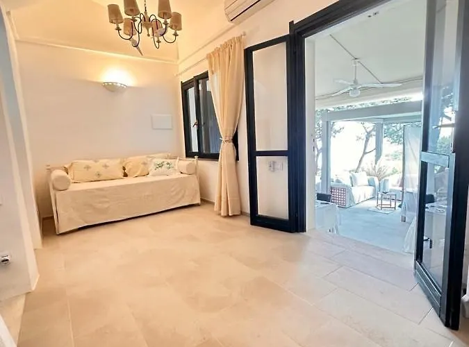 Sardinia Seaview&spapool ヴィラ *