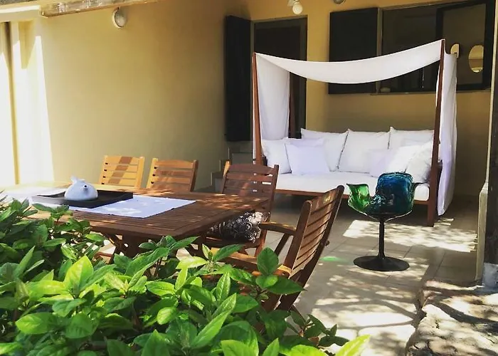 Sardinia Seaview&spapool וילסימיוס